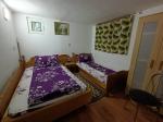 Cazare in Arieseni - CABANA UNCHIUL TOM - Vartop - click aici, pentru marirea pozei